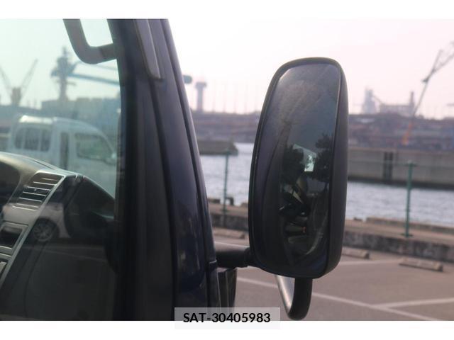 Mazda TITAN DASH 2009-02 8222936-16