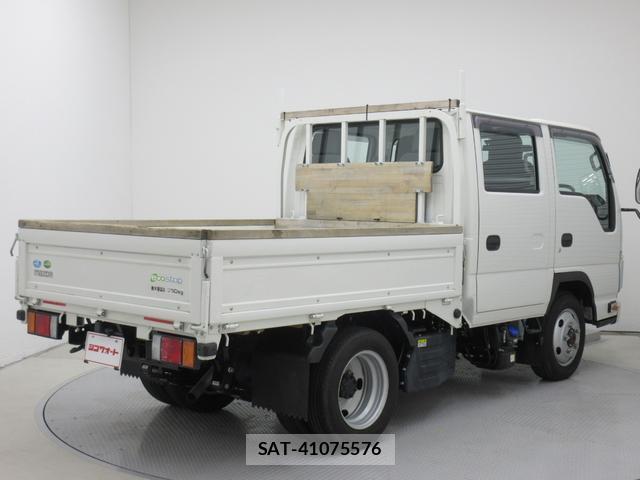 Mazda TITAN 2020-03 8216709-7