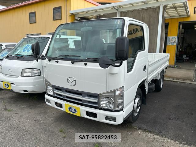 Mazda TITAN 2009-04 8218737-0