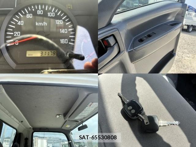 Mazda TITAN 2010-06 8223563-6