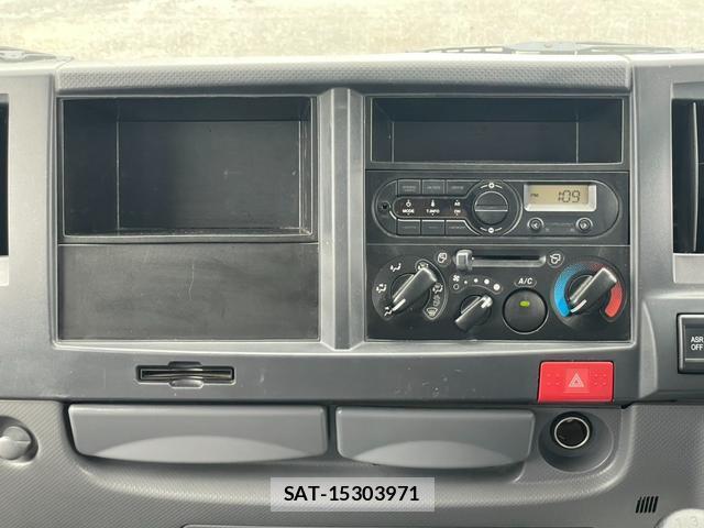 Mazda TITAN 2019-04 8224757-18