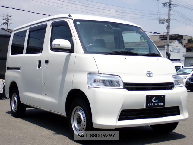 Toyota TOWNACE VAN 2021-05 8218378-11