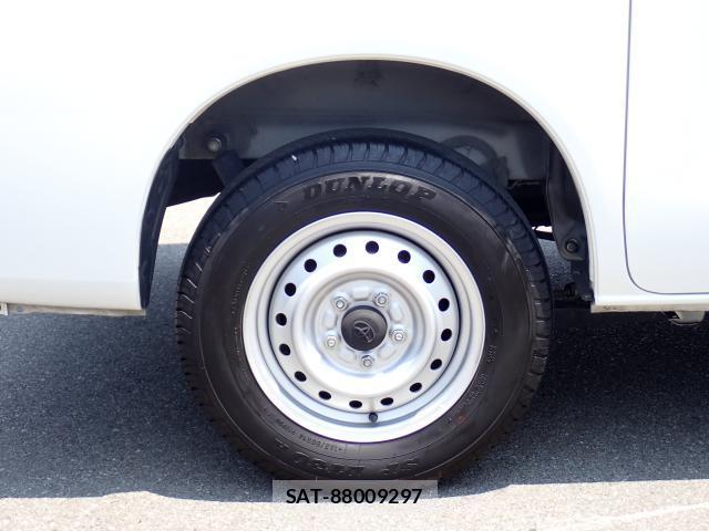 Toyota TOWNACE VAN 2021-05 8218378-19