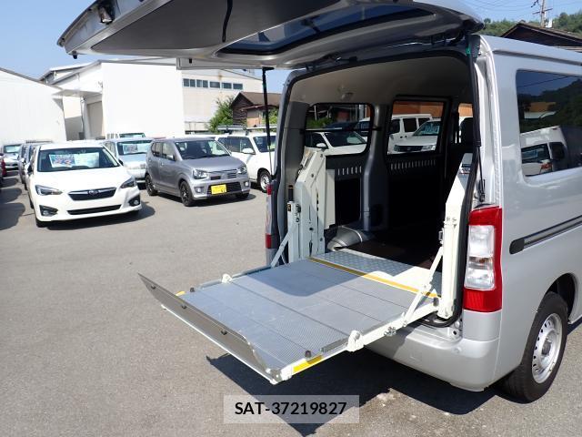 Toyota TOWNACE VAN 2021-03 8218381-18