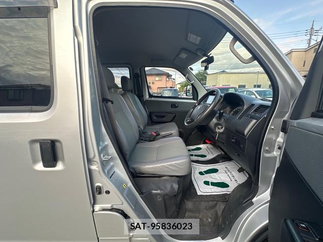 Toyota TOWNACE VAN 2018-06 8218417-9