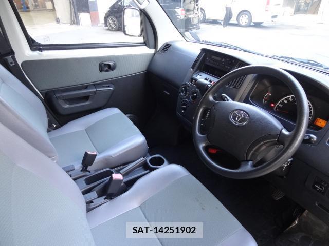 Toyota TOWNACE VAN 2019-07 8221267-5