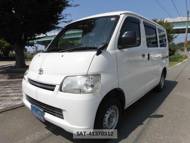 Toyota TOWNACE VAN 2017-04 8221619-0