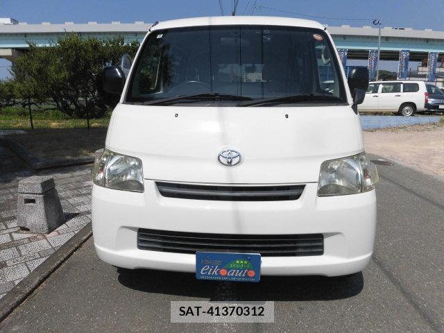 Toyota TOWNACE VAN 2017-04 8221619-3
