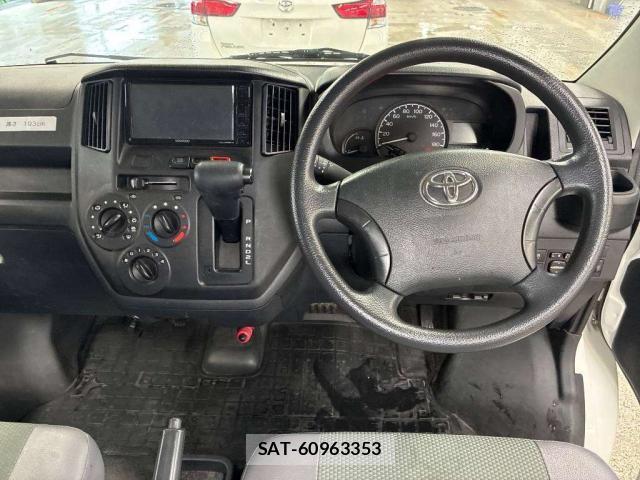 Toyota TOWNACE VAN 2021-06 8222547-4