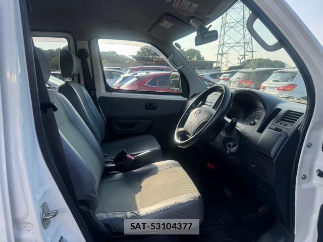 Toyota TOWNACE VAN 2017-06 8222589-2