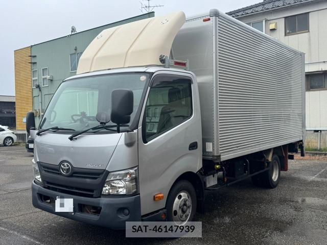 Toyota TOYOACE 2017-03 8218128-0