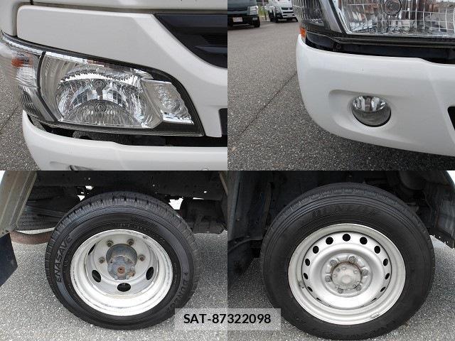 Toyota TOYOACE 2019-10 8218801-16