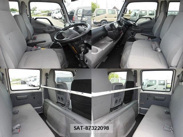 Toyota TOYOACE 2019-10 8218801-4