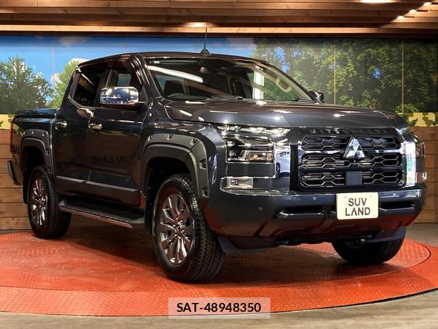 Mitsubishi TRITON 2024-10 8217308-15