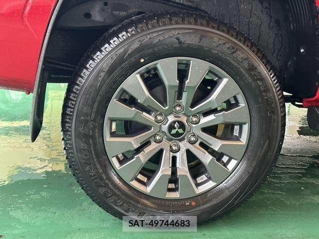 Mitsubishi TRITON 2025-09 8218261-14