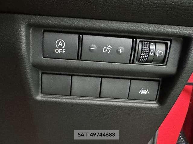 Mitsubishi TRITON 2025-09 8218261-16