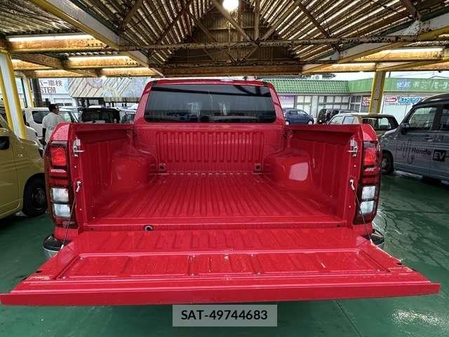 Mitsubishi TRITON 2025-09 8218261-7