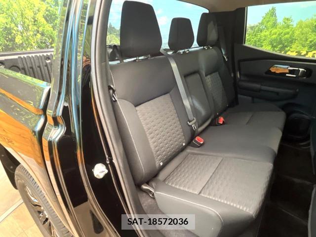 Mitsubishi TRITON 2025-11 8220374-8