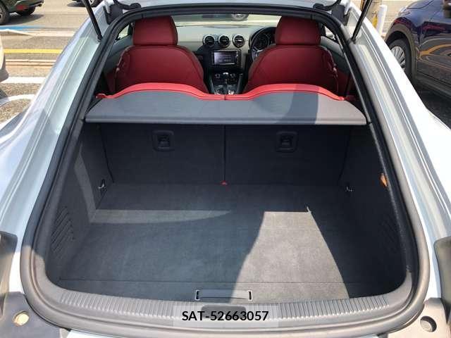 Audi TT 2013-10 8219617-13