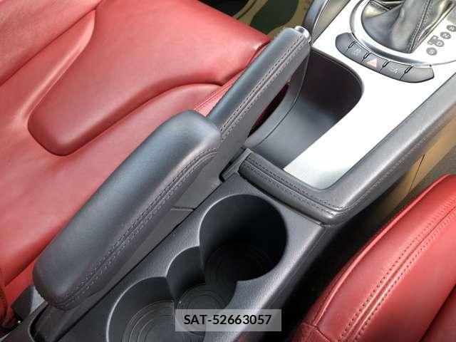 Audi TT 2013-10 8219617-8