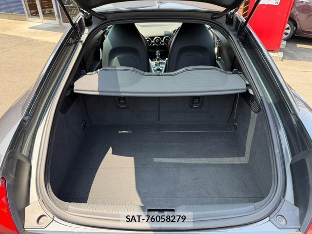 Audi TT 2020-03 8224362-13