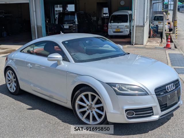 Audi TT 2011-12 8224402-14
