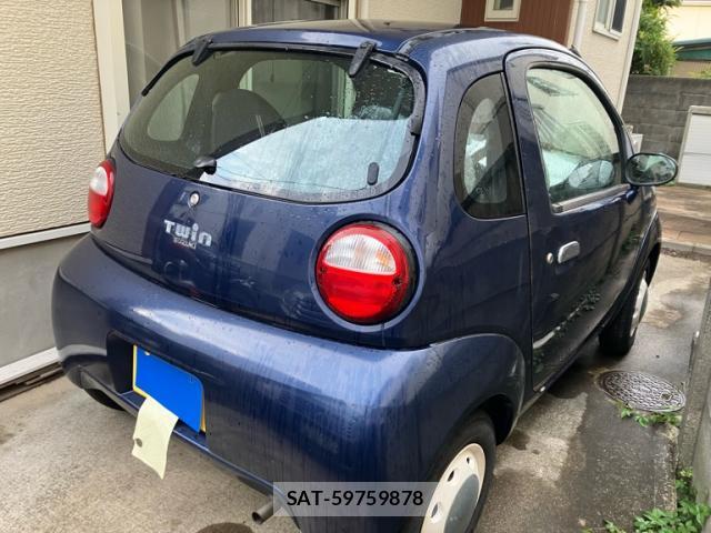 Suzuki TWIN 2005-08 8219816-12