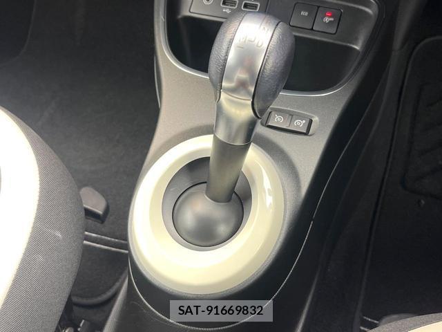 Renault TWINGO 2022-06 8216876-11