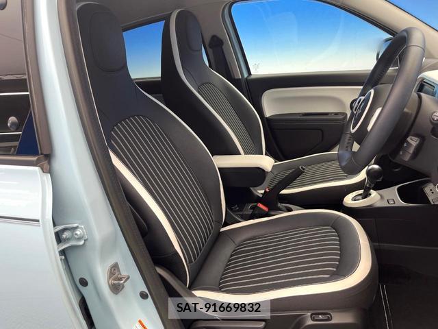 Renault TWINGO 2022-06 8216876-8