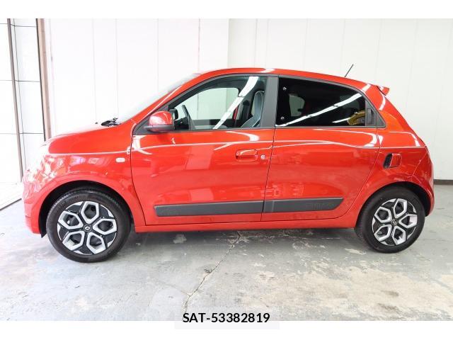 Renault TWINGO 2022-11 8218374-1