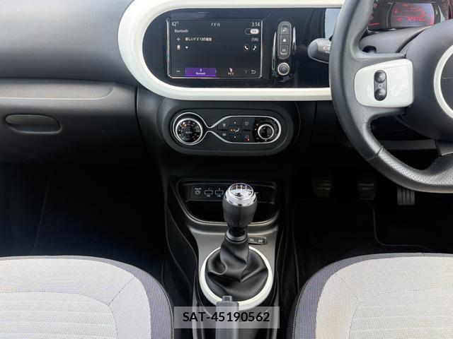 Renault TWINGO 2021-04 8221933-19
