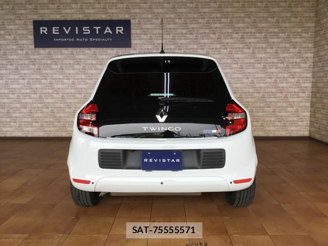 Renault TWINGO 2017-03 8224024-3