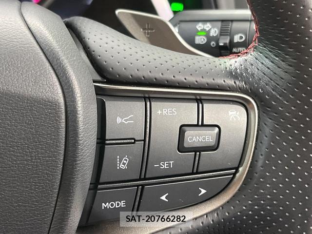 Lexus UX 2021-08 8219091-4