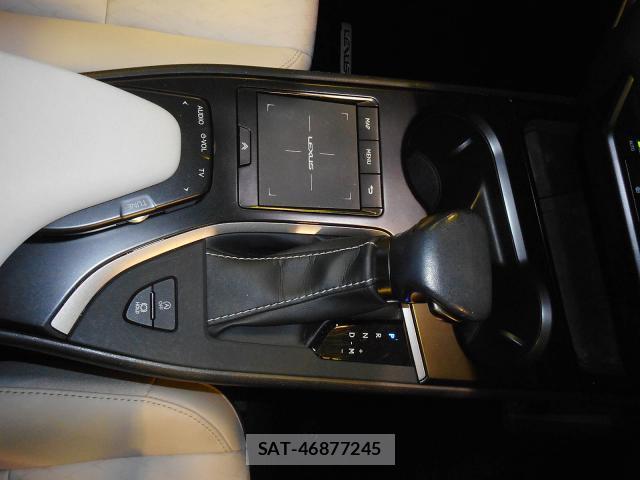 Lexus UX 2022-02 8219661-10