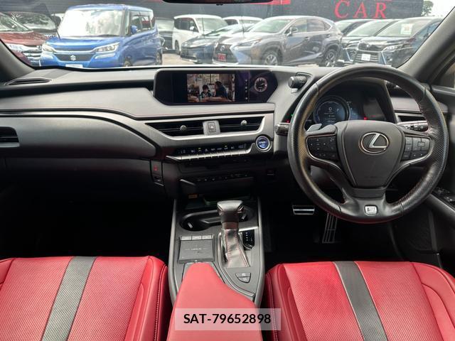 Lexus UX 2019-02 8220576-1
