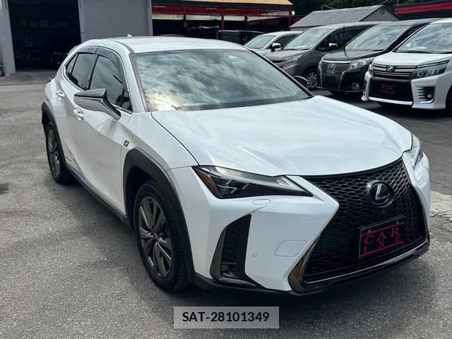 Lexus UX 2019-03 8220579-17