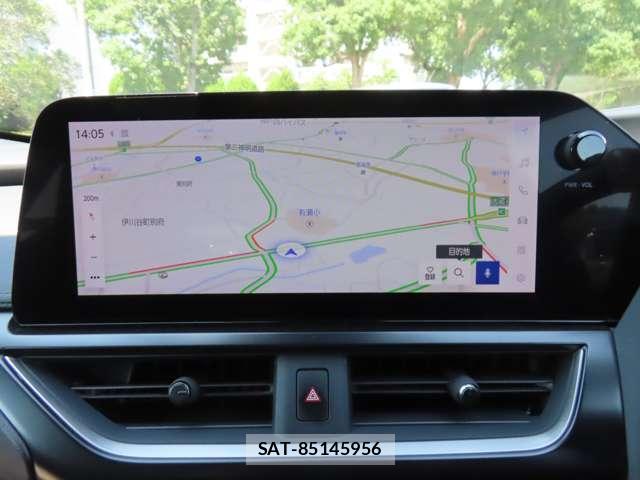 Lexus UX 2022-09 8224300-16