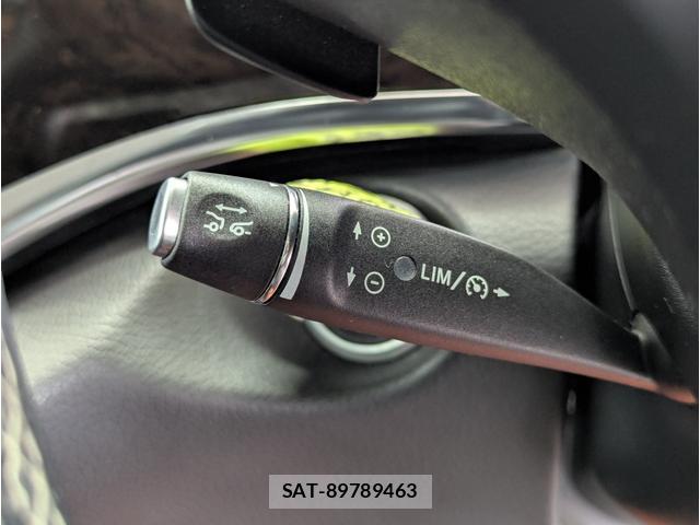 Mercedes Benz V-CLASS 2015-11 8217244-5
