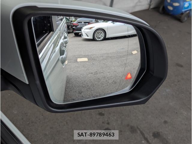 Mercedes Benz V-CLASS 2015-11 8217244-9