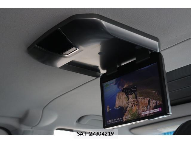 Mercedes Benz V-CLASS 2012-02 8220821-15