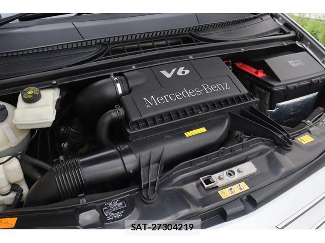 Mercedes Benz V-CLASS 2012-02 8220821-18