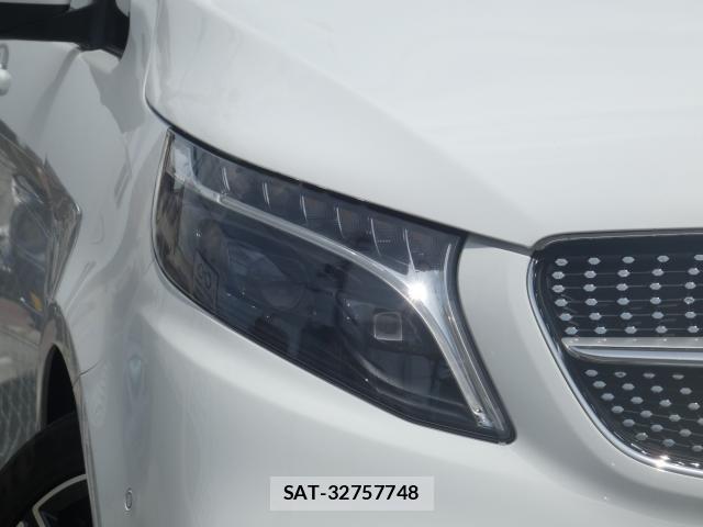 Mercedes Benz V-CLASS 2023-09 8221532-2