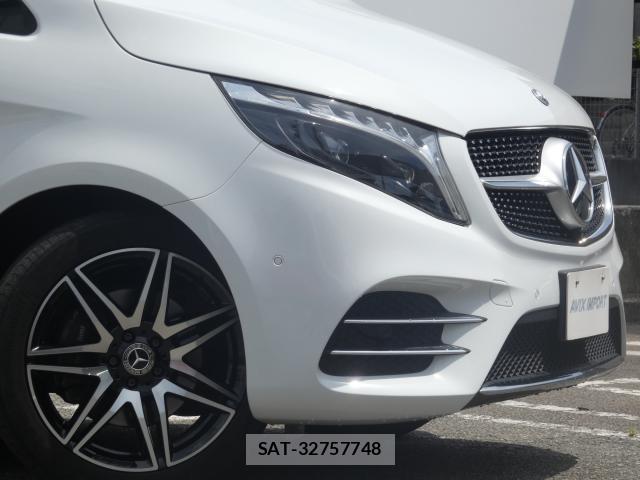 Mercedes Benz V-CLASS 2023-09 8221532-4