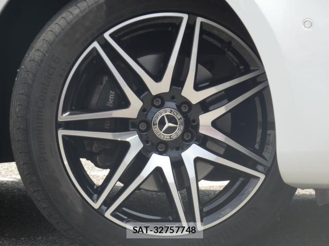 Mercedes Benz V-CLASS 2023-09 8221532-5