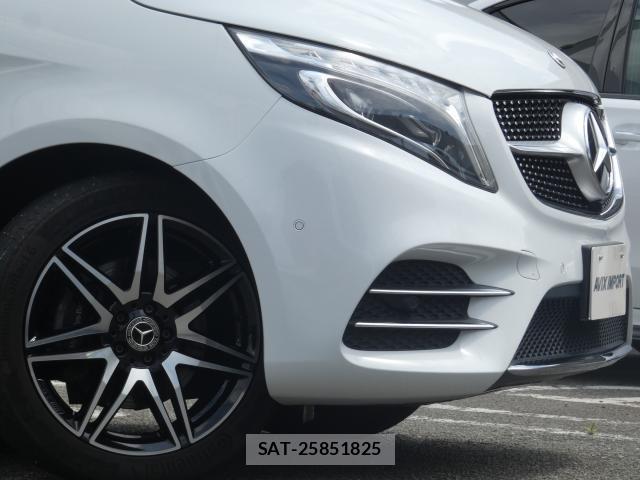 Mercedes Benz V-CLASS 2022-05 8221537-4