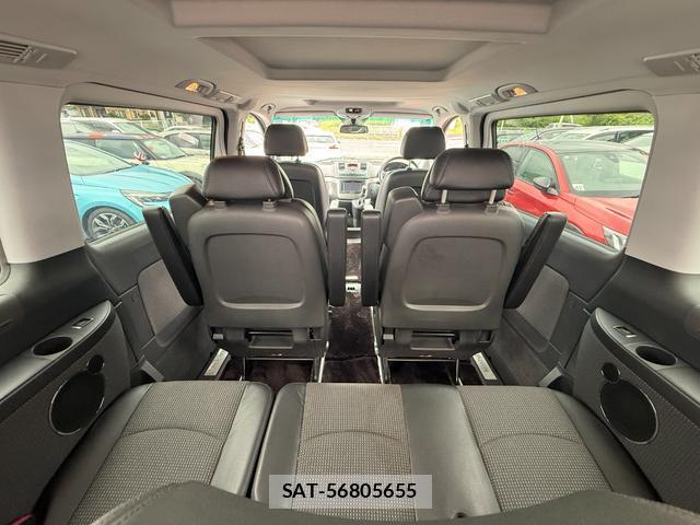 Mercedes Benz V-CLASS 2011-03 8221935-19