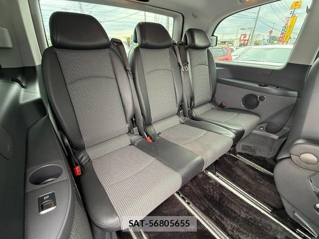 Mercedes Benz V-CLASS 2011-03 8221935-6