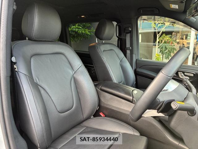 Mercedes Benz V-CLASS 2024-10 8224166-3