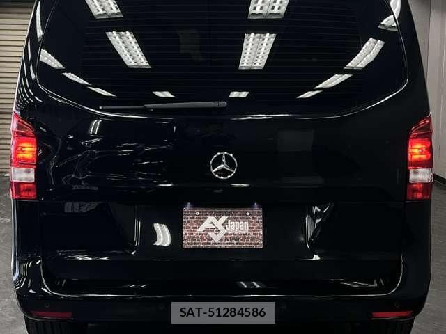 Mercedes Benz V-CLASS 2017-12 8225639-17