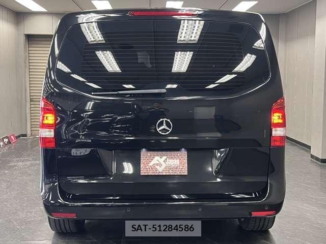 Mercedes Benz V-CLASS 2017-12 8225639-8